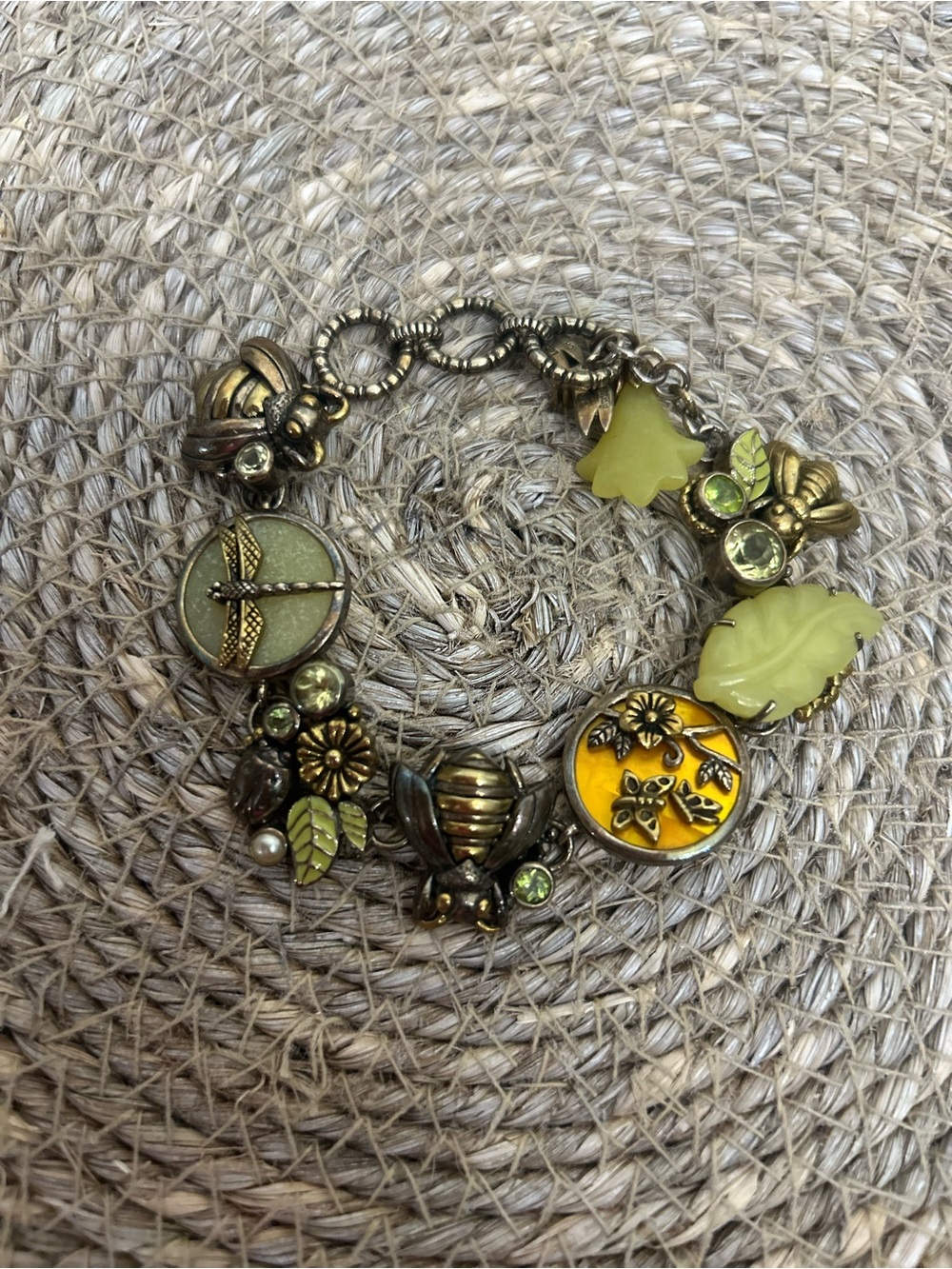 Echo of the Dreamer Margaret Thurman Bee, 🐝 flower dragonfly Bracelet